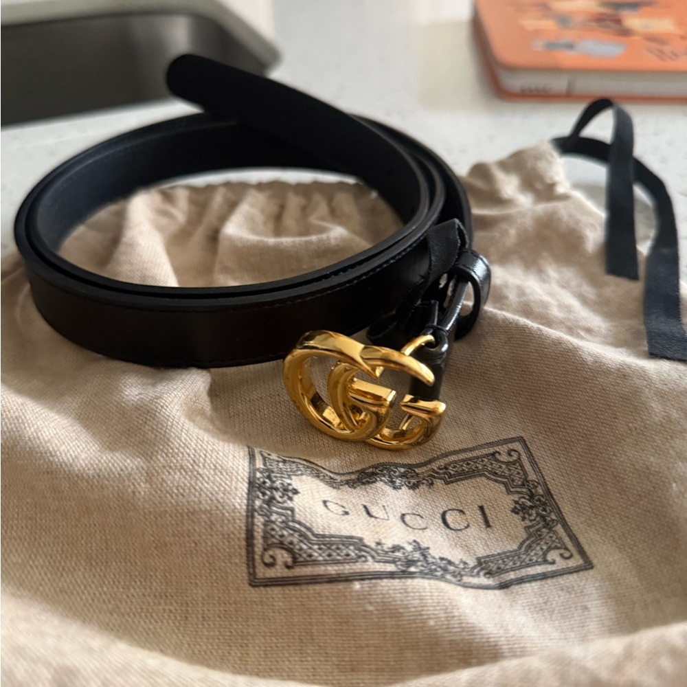 Gucci Black Leather Strap with Gold Double G Pendant